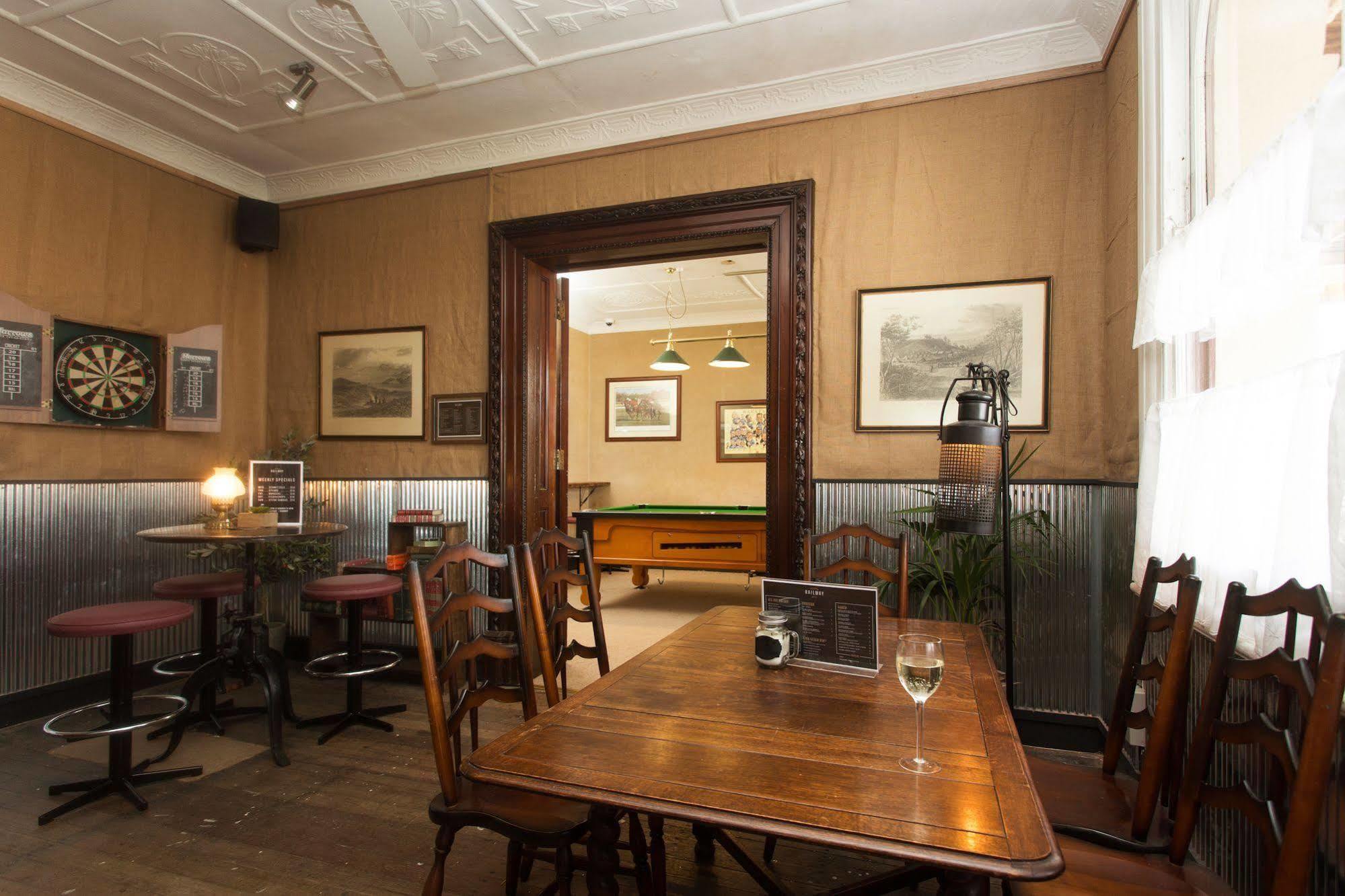 Southern Railway Hotel 골번 외부 사진